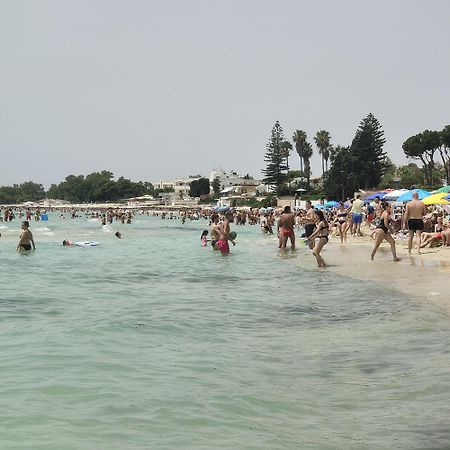 Appartamenti In Villa Polimnia Fontane Bianche Luaran gambar