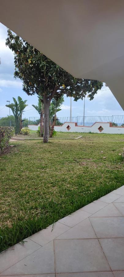 Appartamenti In Villa Polimnia Fontane Bianche Luaran gambar