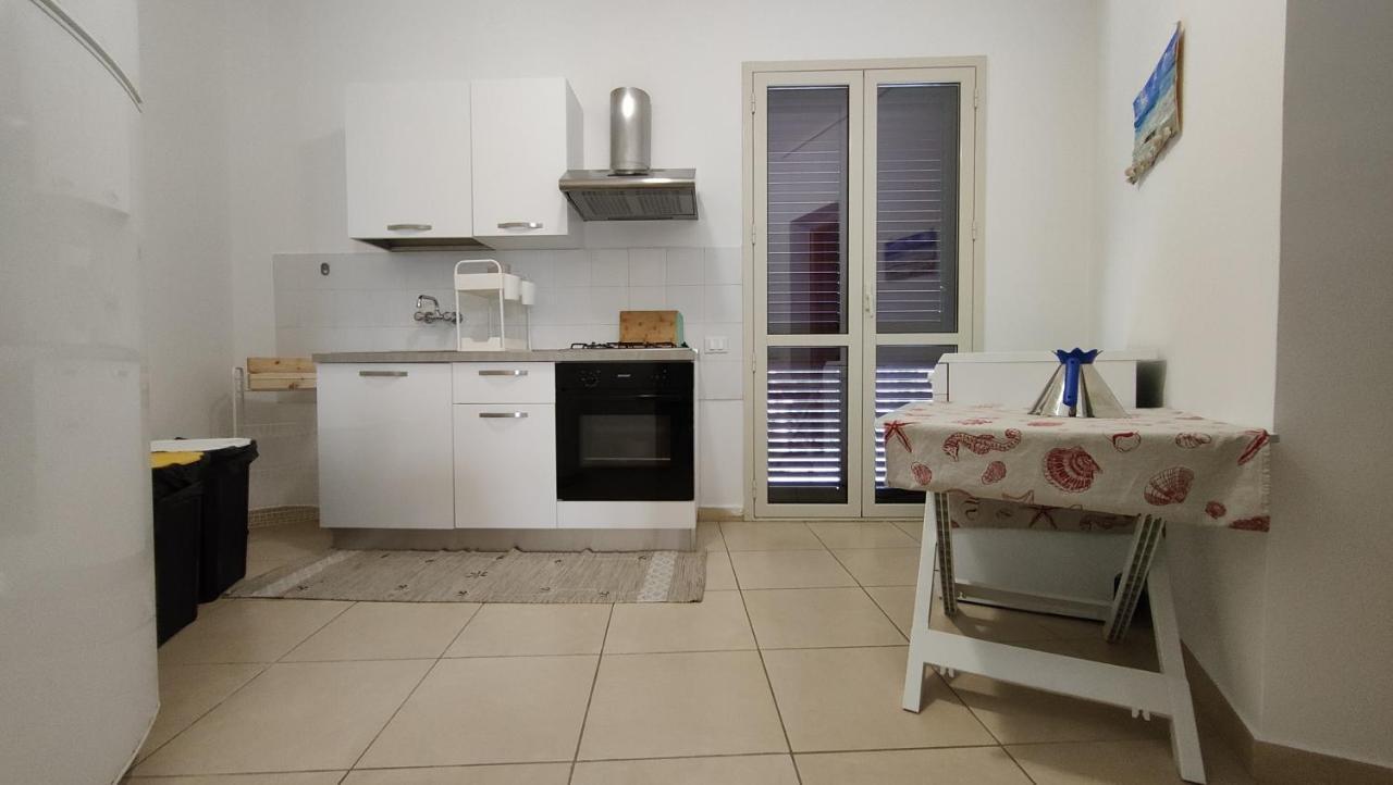 Appartamenti In Villa Polimnia Fontane Bianche Luaran gambar
