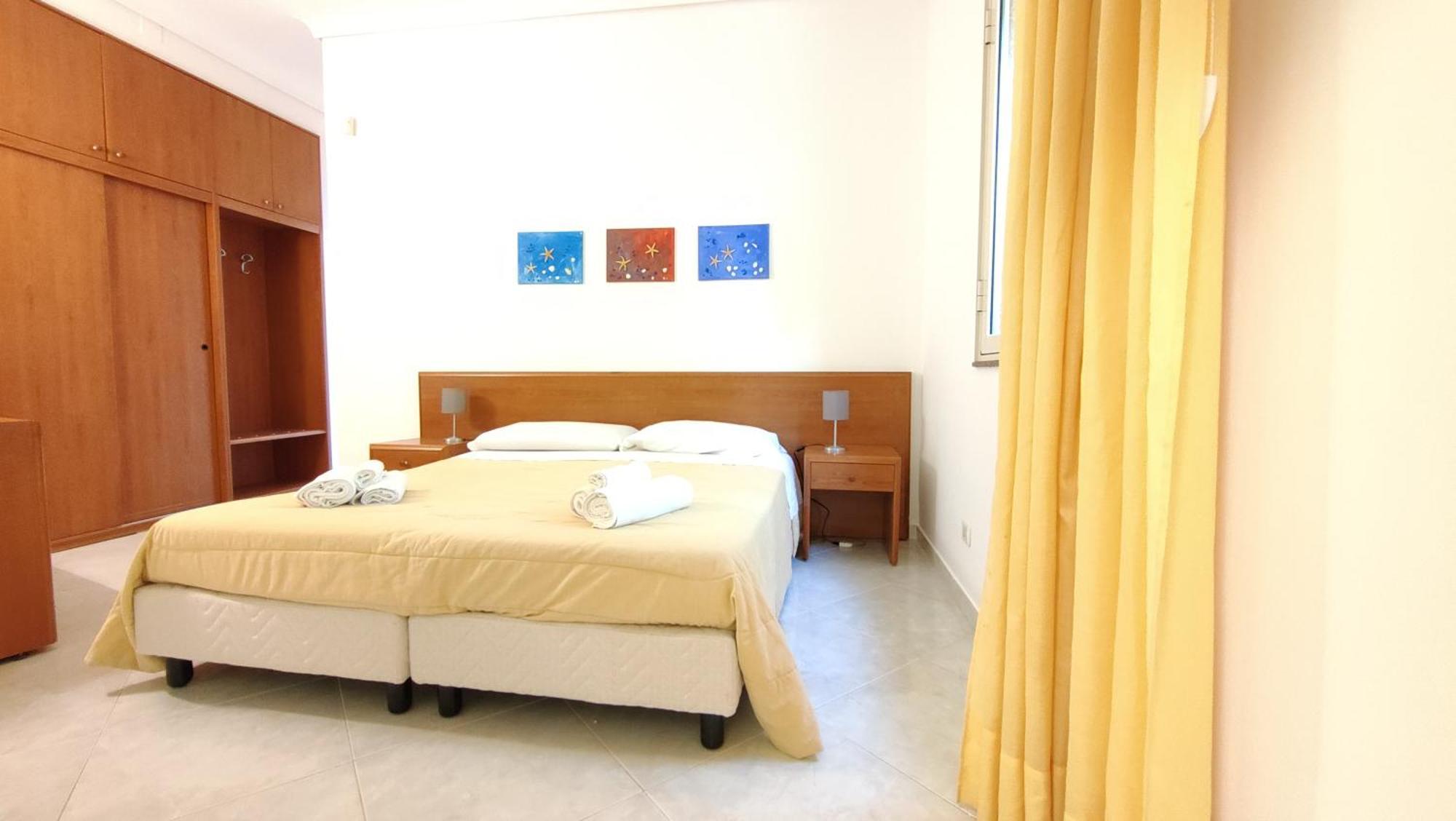 Appartamenti In Villa Polimnia Fontane Bianche Bilik gambar